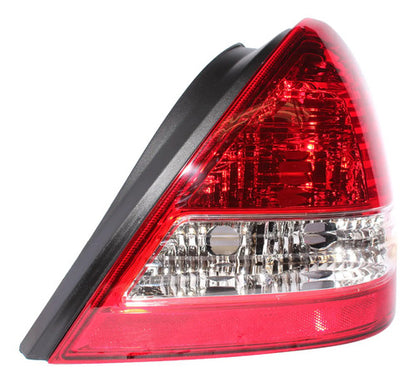Farol Trasero Nissan Tiida Mexicano Sedan 2010 2014 Derecho Rojo