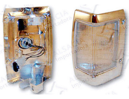 Farol Punta Tapabarro Nissan D21 2.4 1993 2010 Par