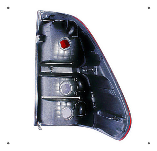 Farol Trasero Izquierdo Toyota Hilux 2.7 2tr-fe 2016 2018