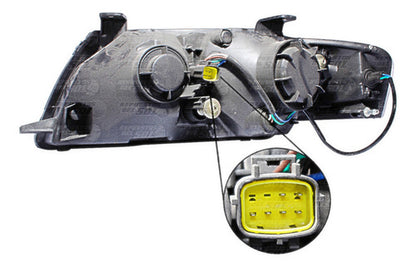 Optico Derecho Samsung Sm3 1.5 Qg15 Dohc 2006 2008