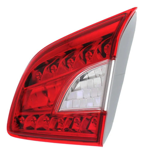 Farol Trasero Interior Nissan Sentra 2013 2015 Derecho Rojo