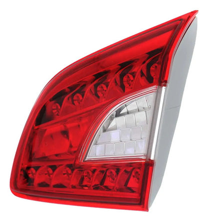 Farol Trasero Interior Nissan Sentra 2013 2015 Derecho Rojo