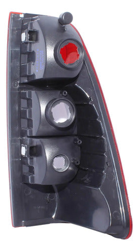 Farol Trasero Chevrolet Dmax 2009 2010 Izquierdo Fume Rojo