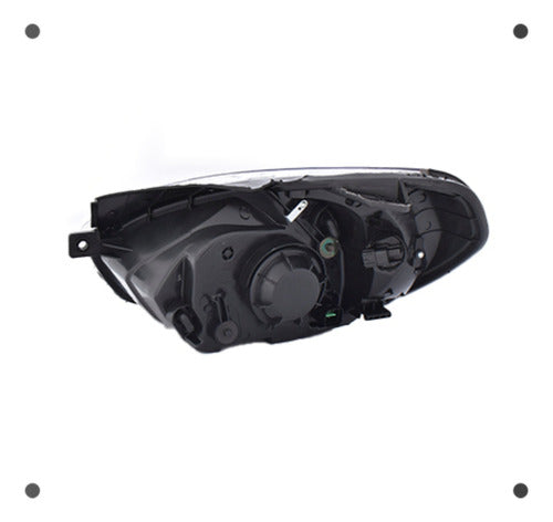 Optico Derecho Hyundai Accent 1.4 4x2 Sedan 2006 2011