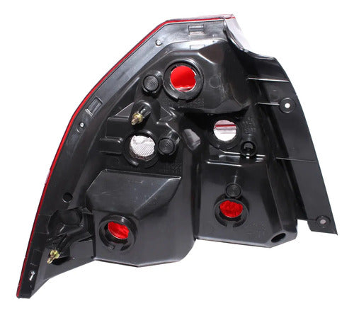 Farol Trasero Chevrolet Aveo Sedan 2006 2016 Derecho Rojo