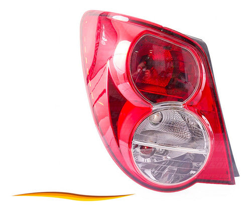 Farol Trasero Izquierdo Chevrolet Sonic 1.6 F16d4 2011 2016