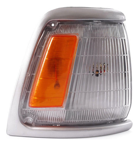 Farol Punta Tapabarro Derecho Toyota Hilux 2.4 1993 1997