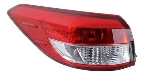 Farol Trasero Toyota Yaris Sedan 2018 2022 Izquierdo Rojo