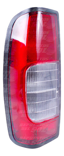 Farol Trasero Izquierdo Nissan Terrano 2.4 Ka24e 1998 1999