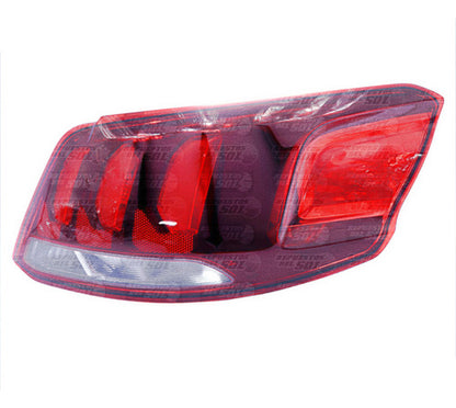 Farol Trasero Derecho Peugeot 301 1.6 Ec5 2018 2020