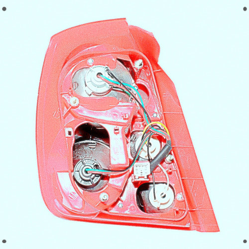 Farol Trasero Derecho Optra 1.8 C18sed 16 Valv 2004 2009