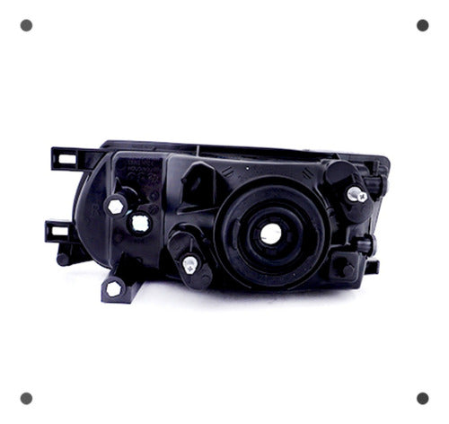 Optico Derecho Nissan V16 1.6 4x2 Sedan 1998 1999