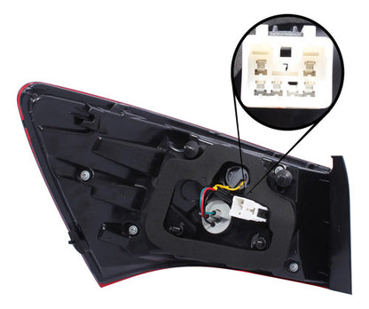 Farol Trasero Kia Rio 4 Sedan 2012 2017 Derecho Rojo
