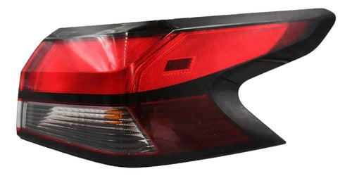 Farol Trasero Exterior Nissan Versa 2020 2025 Derecho Rojo